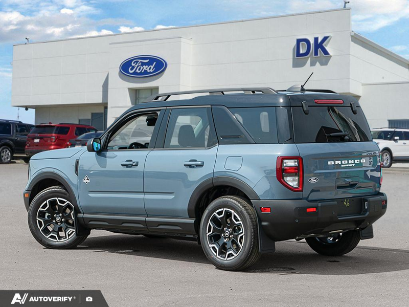 NEW 2026 Ford Bronco Sport Outer Banks - Azure Grey Metallic Tri-coat Exterior / EBONY/ROAST, PREMIUM TRIMMED HTD FRONT BUCKET SEATS Interior - $42,903 - Stock #D60696 - VIN 3FMCR9CN4TRE86844 - Photo 4