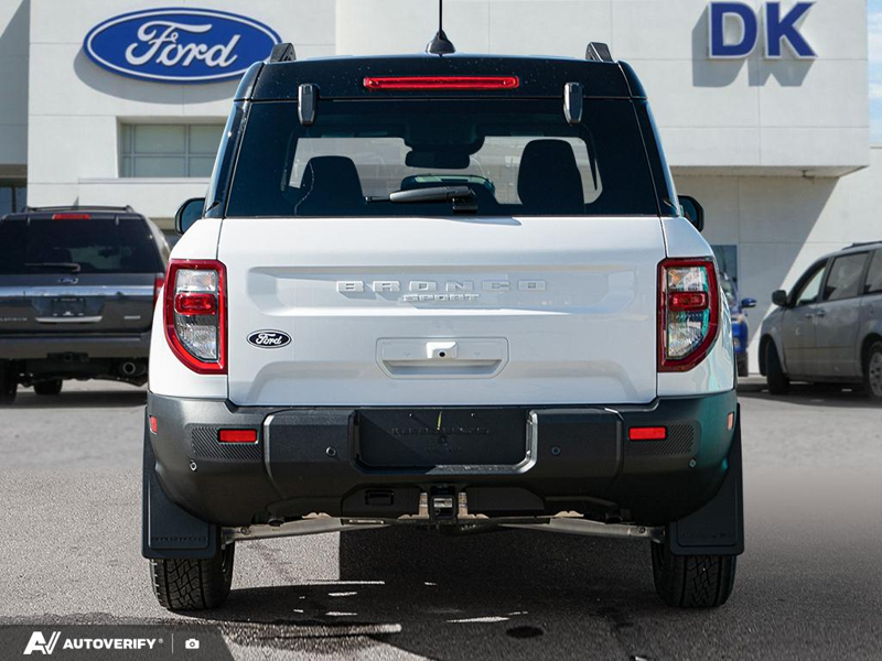 NEW 2026 Ford Bronco Sport Badlands - Oxford White Exterior / DARK SPACE GREY LEATHER Interior - $51,303 - Stock #D60807 - VIN 3FMCR9DA8TRF31909 - Photo 5