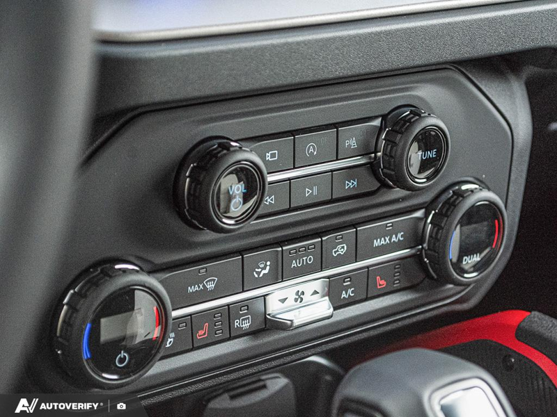 NEW 2026 Ford Bronco Outer Banks - Ruby Red Metallic Tinted Clearcoat Exterior / BLACK ONYX-LEATHER/VINYL Interior - $84,782 - Stock #D60778 - VIN 1FMEE8BP2TLB36841 - Photo 22