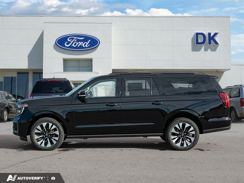 NEW 2027 Ford Expedition Platinum Max - Agate Black Metallic Exterior / SALT CRYSTAL GREY, LEATHER-TRIMMED HEATED & VENTILATED FRONT CAP Interior - $109,305 - Stock #D70080 - VIN 1FMJK1M80VEA13065 - Photo 3