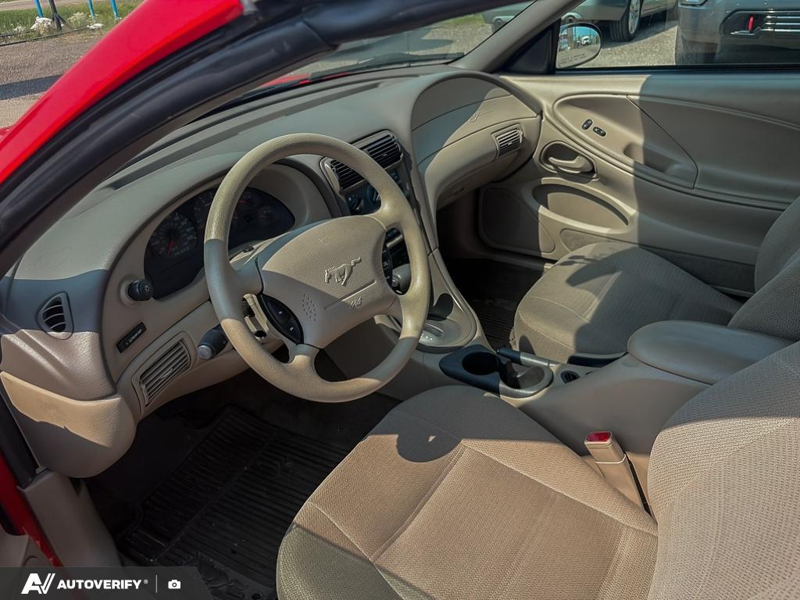 USED 2000 Ford Mustang BASE Convertible! - Bright Red Exterior - $7,997 - Stock #D50931F - VIN 1FAFP4440YF253862 - Photo 9