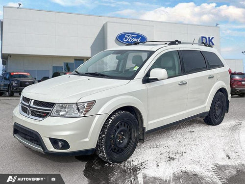 2014 Dodge Journey R/T w/Leather, Moonroof, Nav, and More!