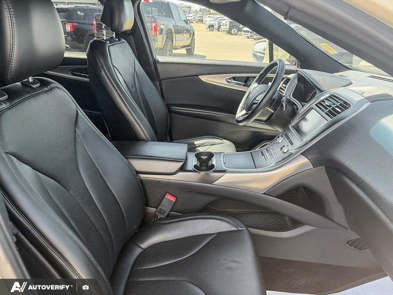USED 2016 Lincoln MKX Reserve - Dune Exterior / UNKNOWN Interior - $19,899 - Stock #DP6404A - VIN 2LMTJ8LP4GBL26684 - Photo 16