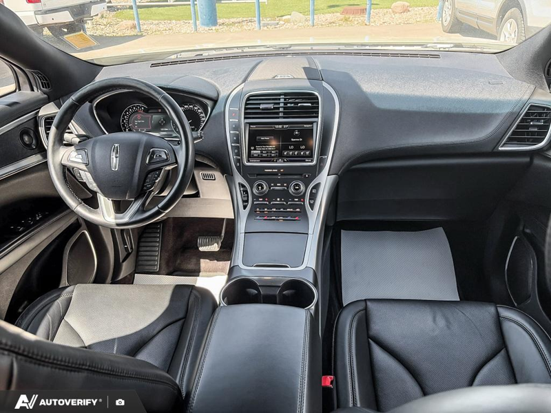 USED 2016 Lincoln MKX Reserve - Dune Exterior / UNKNOWN Interior - $19,899 - Stock #DP6404A - VIN 2LMTJ8LP4GBL26684 - Photo 18