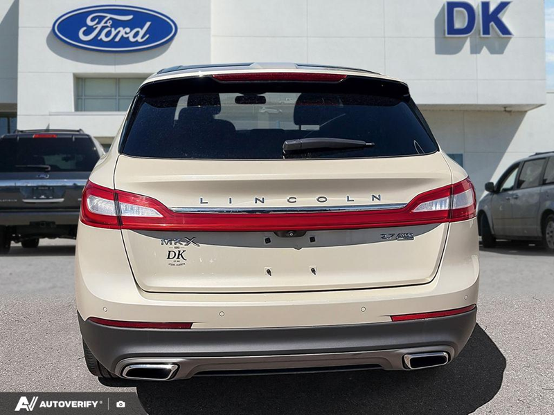 USED 2016 Lincoln MKX Reserve - Dune Exterior / UNKNOWN Interior - $19,899 - Stock #DP6404A - VIN 2LMTJ8LP4GBL26684 - Photo 5