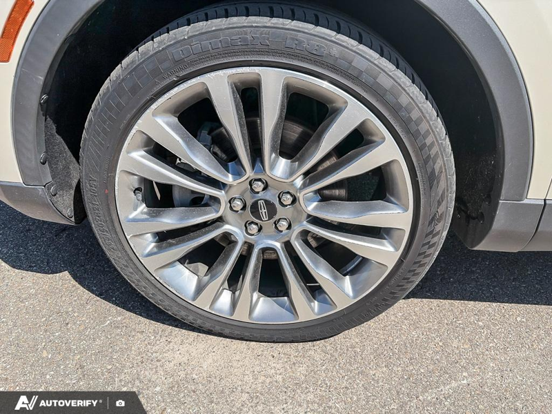 USED 2016 Lincoln MKX Reserve - Dune Exterior / UNKNOWN Interior - $19,899 - Stock #DP6404A - VIN 2LMTJ8LP4GBL26684 - Photo 6