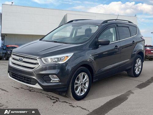 2018 Ford Escape SEL w/Leather, Moonroof, Nav, and More!