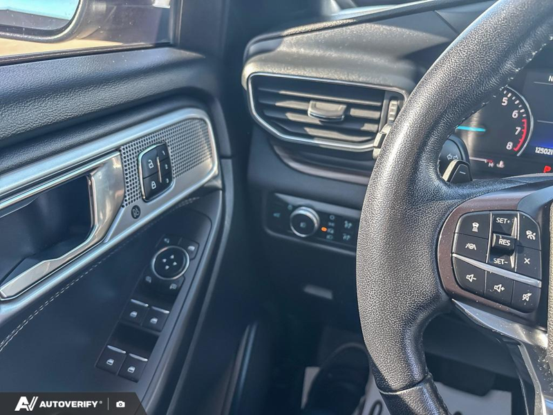 USED 2020 Ford Explorer Limited w/Leather, Moonroof, Nav, and More! - Agate Black Metallic Exterior / Black Interior - $28,777 - Stock #D50859A - VIN 1FMSK8FH9LGA73969 - Photo 13
