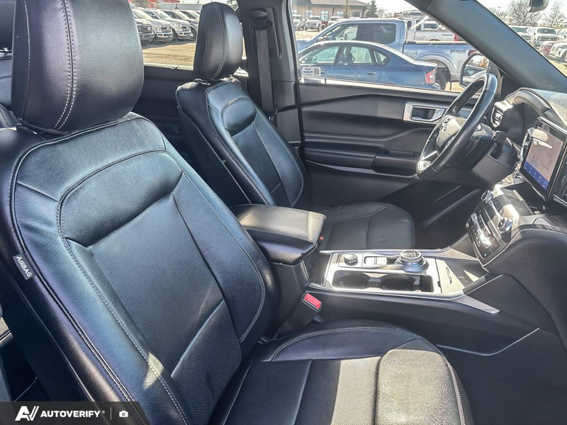 USED 2020 Ford Explorer Limited w/Leather, Moonroof, Nav, and More! - Agate Black Metallic Exterior / Black Interior - $29,777 - Stock #D50859A - VIN 1FMSK8FH9LGA73969 - Photo 16