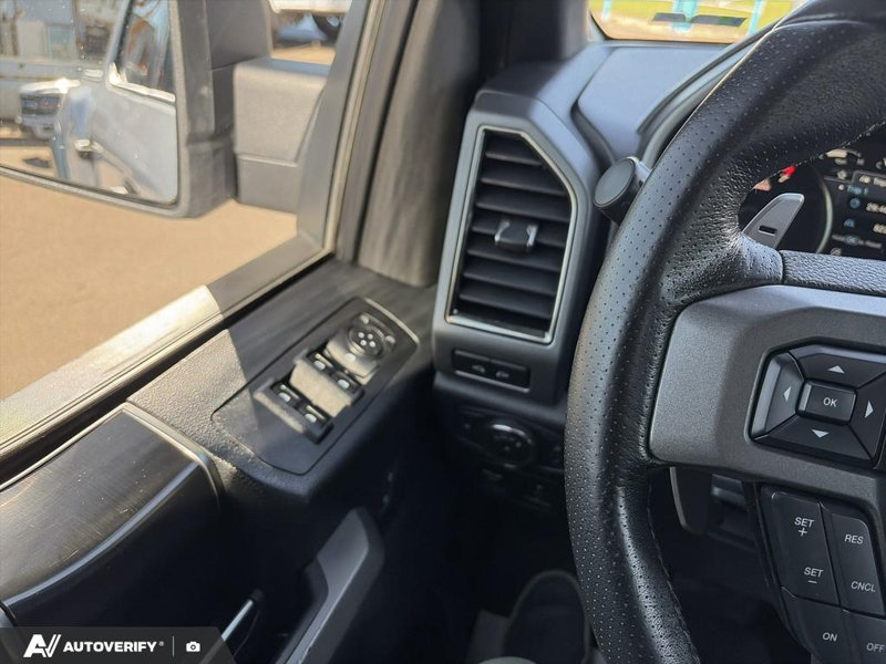 USED 2020 Ford F-150 Raptor w/Leather, Moonroof, Nav, and Much More! - Oxford White Exterior - $45,788 - Stock #D60604A - VIN 1FTFW1RG2LFB89394 - Photo 13
