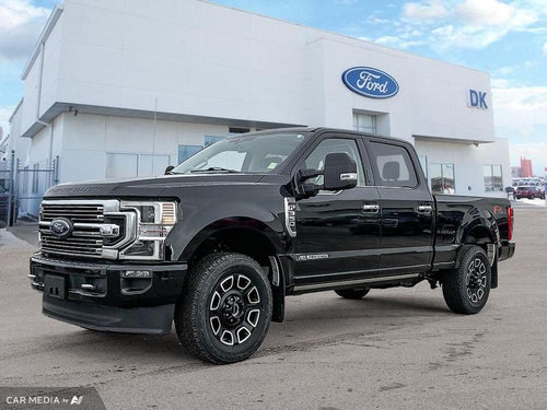 2020 Ford F-350 Super Duty Limited w/Leather, Moonroof, Nav, and More!