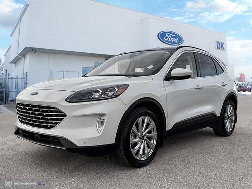 2021 Ford Escape Titanium AWD w/Leather, Moonroof, Nav, and More!