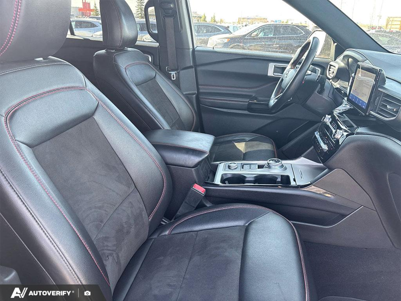 USED 2022 Ford Explorer ST-Line w/Leather, Nav, and More! - Carbonized Grey Metallic Exterior / EBONY ACTIVEX Interior - $30,777 - Stock #D51030A - VIN 1FMSK8KH7NGB74680 - Photo 16