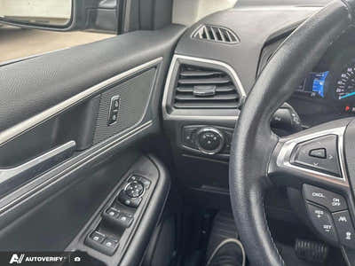 2023 Ford Edge SEL wLeather Nav and More 1