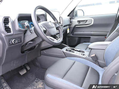 2025 Ford Bronco Sport Outer Banks 1