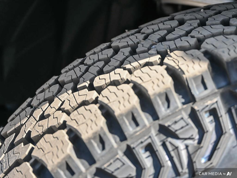 DEMO 2025 Ford Bronco Badlands HOSS + Sasquatch Package - Azure Grey Metallic Tri-coat Exterior / BLACK LEATHER TRIM VINYL Interior - $81,984 - Stock #E50684 - VIN 1FMEE9BP3SLA60244 - Photo 7