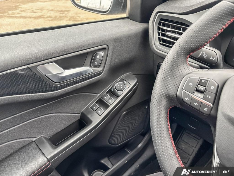 NEW 2025 Ford Escape ST-Line Hybrid - Vapor Blue Exterior / EBONY VINYL/ RED STITCHING Interior - $45,143 - Stock #E50102 - VIN 1FMCU9MZXSUA13070 - Photo 17