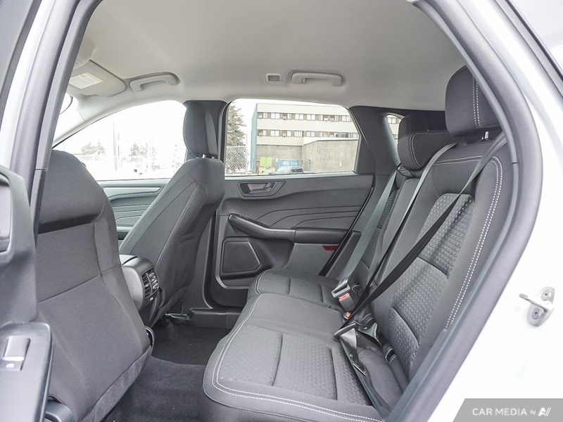NEW 2025 Ford Escape Active - Space Silver Metallic Exterior / EBONY CLOTH Interior - $34,793 - Stock #E50420 - VIN 1FMCU9GN1SUA76860 - Photo 24