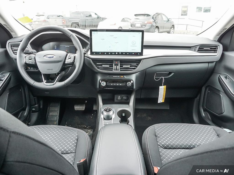 NEW 2025 Ford Escape Active - Space Silver Metallic Exterior / EBONY CLOTH Interior - $34,793 - Stock #E50420 - VIN 1FMCU9GN1SUA76860 - Photo 25