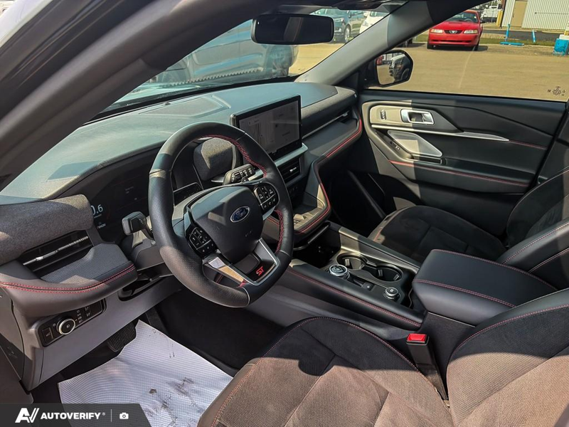 USED 2025 Ford Explorer ST w/Leather, Moonroof, Nav, and More! - Agate Black Exterior / ONYX ACTIVEX Interior - $58,999 - Stock #D60723A - VIN 1FMWK8GC6SGB39784 - Photo 9