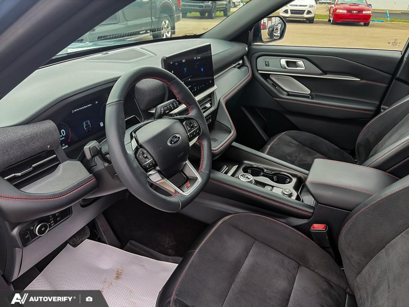 USED 2025 Ford Explorer ST - Vapor Blue Exterior / ONYX ACTIVEX Interior - $56,956 - Stock #D60460A - VIN 1FMWK8GC2SGA49970 - Photo 9