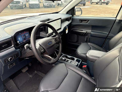 2025 Ford Maverick Lariat 1