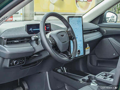 2025 Ford Mustang Mach-E Premium AWD 1