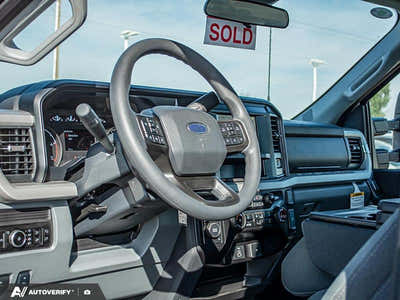 2025 Ford Super Duty F-600 DRW XLT 1