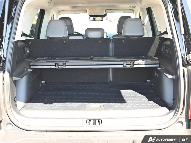 NEW 2026 Ford Bronco Sport Badlands - Shadow Black Exterior / DARK SPACE GREY LEATHER Interior - $46,642 - Stock #E60774 - VIN 3FMCR9DA9TRE70022 - Photo 11