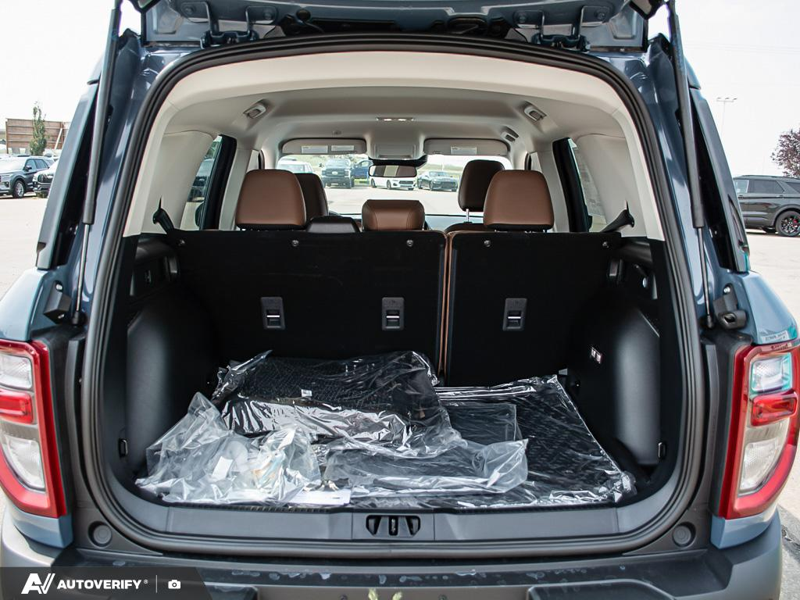 NEW 2026 Ford Bronco Sport Outer Banks - Azure Grey Metallic Tri-coat Exterior / EBONY/ROAST, PREMIUM TRIMMED HTD FRONT BUCKET SEATS Interior - $42,903 - Stock #D60696 - VIN 3FMCR9CN4TRE86844 - Photo 11