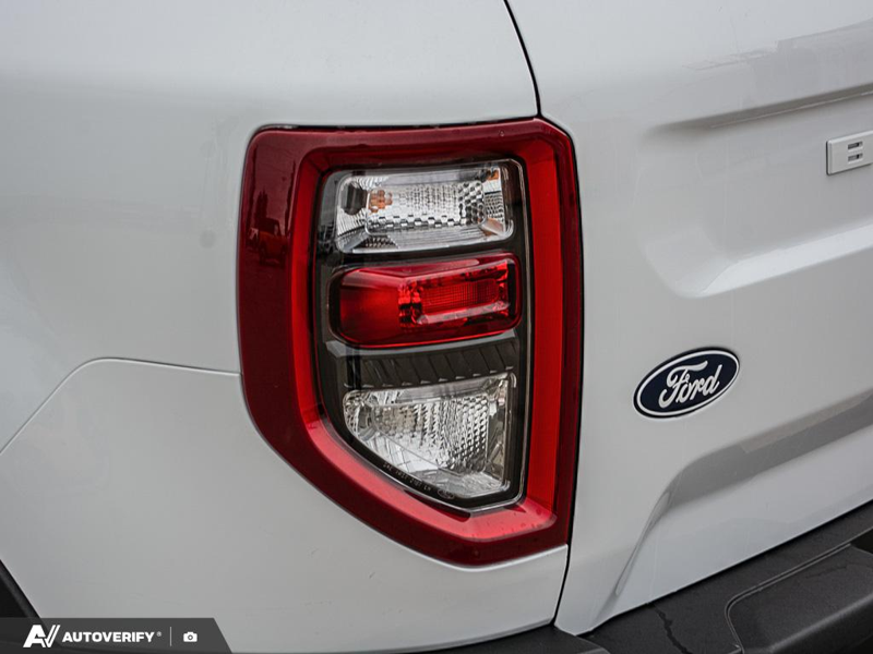 NEW 2026 Ford Bronco Sport Outer Banks - Oxford White Exterior / EBONY/ROAST, PREMIUM TRIMMED HTD FRONT BUCKET SEATS Interior - $40,391 - Stock #D60784 - VIN 3FMCR9CN7TRF12725 - Photo 13