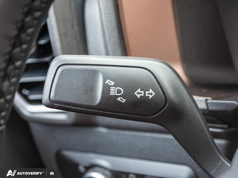 NEW 2026 Ford Bronco Sport Outer Banks - Azure Grey Metallic Tri-coat Exterior / EBONY/ROAST, PREMIUM TRIMMED HTD FRONT BUCKET SEATS Interior - $40,687 - Stock #D60696 - VIN 3FMCR9CN4TRE86844 - Photo 16