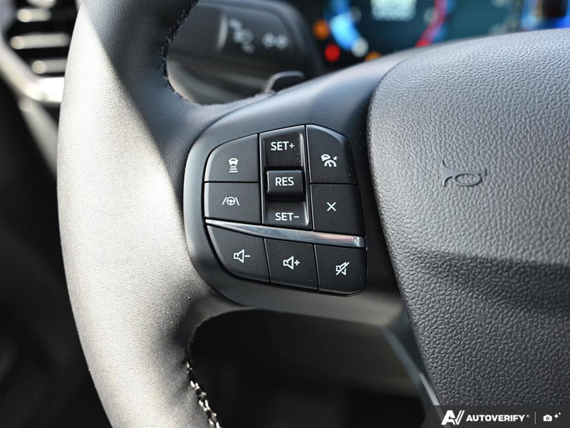 NEW 2026 Ford Bronco Sport Badlands - Azure Grey Metallic Tri-coat Exterior / DARK SPACE GREY LEATHER Interior - $50,990 - Stock #E60762 - VIN 3FMCR9DA8TRE68987 - Photo 19