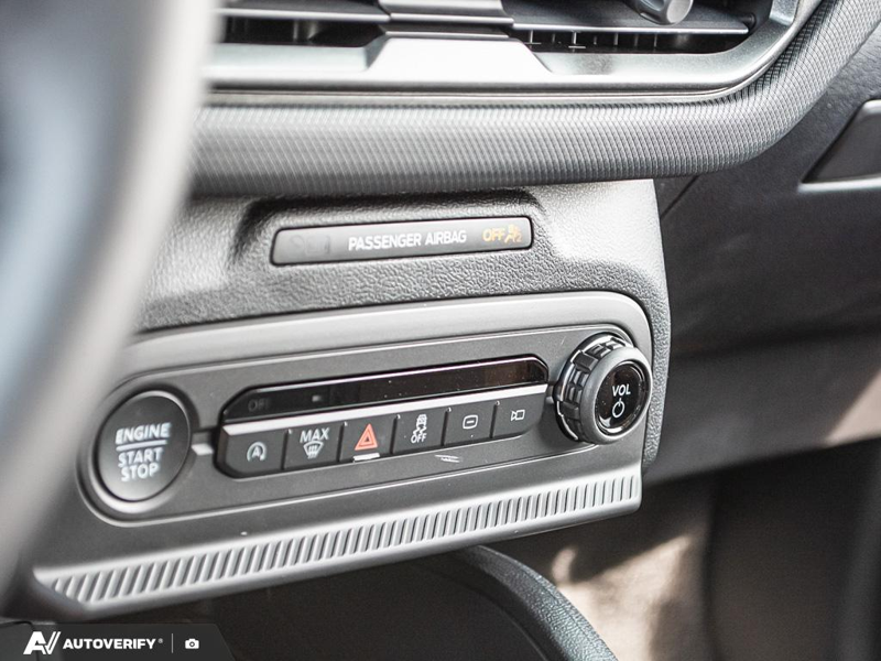 NEW 2026 Ford Bronco Sport Outer Banks - Azure Grey Metallic Tri-coat Exterior / EBONY/ROAST, PREMIUM TRIMMED HTD FRONT BUCKET SEATS Interior - $40,687 - Stock #D60696 - VIN 3FMCR9CN4TRE86844 - Photo 21