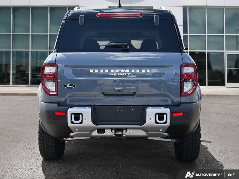 NEW 2026 Ford Bronco Sport Badlands - Azure Grey Metallic Tri-coat Exterior / DARK SPACE GREY LEATHER Interior - $50,990 - Stock #E60762 - VIN 3FMCR9DA8TRE68987 - Photo 5