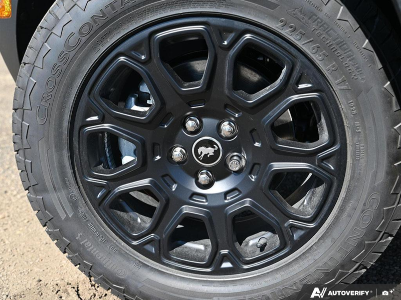 NEW 2026 Ford Bronco Sport Badlands - Shadow Black Exterior / DARK SPACE GREY LEATHER Interior - $46,642 - Stock #E60774 - VIN 3FMCR9DA9TRE70022 - Photo 6