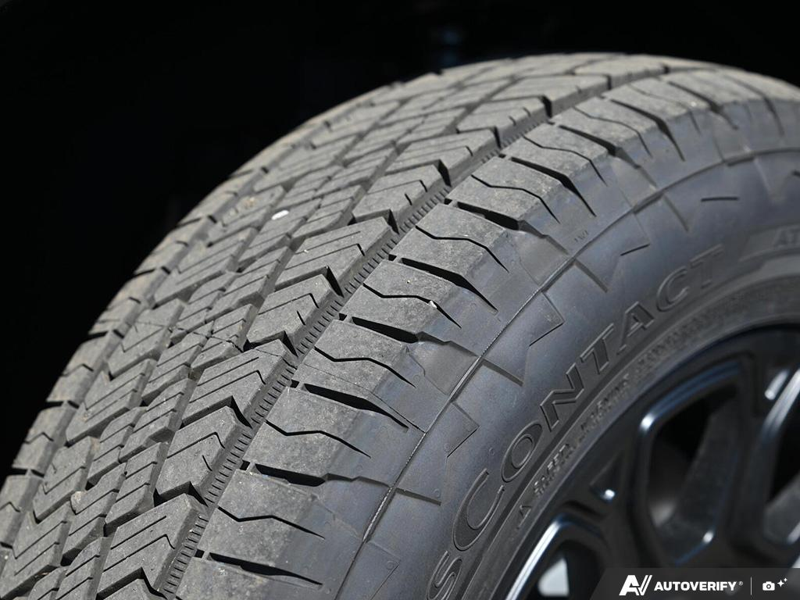 NEW 2026 Ford Bronco Sport Badlands - Shadow Black Exterior / DARK SPACE GREY LEATHER Interior - $46,642 - Stock #E60774 - VIN 3FMCR9DA9TRE70022 - Photo 7