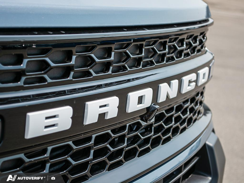 NEW 2026 Ford Bronco Sport Outer Banks - Azure Grey Metallic Tri-coat Exterior / EBONY/ROAST, PREMIUM TRIMMED HTD FRONT BUCKET SEATS Interior - $42,903 - Stock #D60696 - VIN 3FMCR9CN4TRE86844 - Photo 9