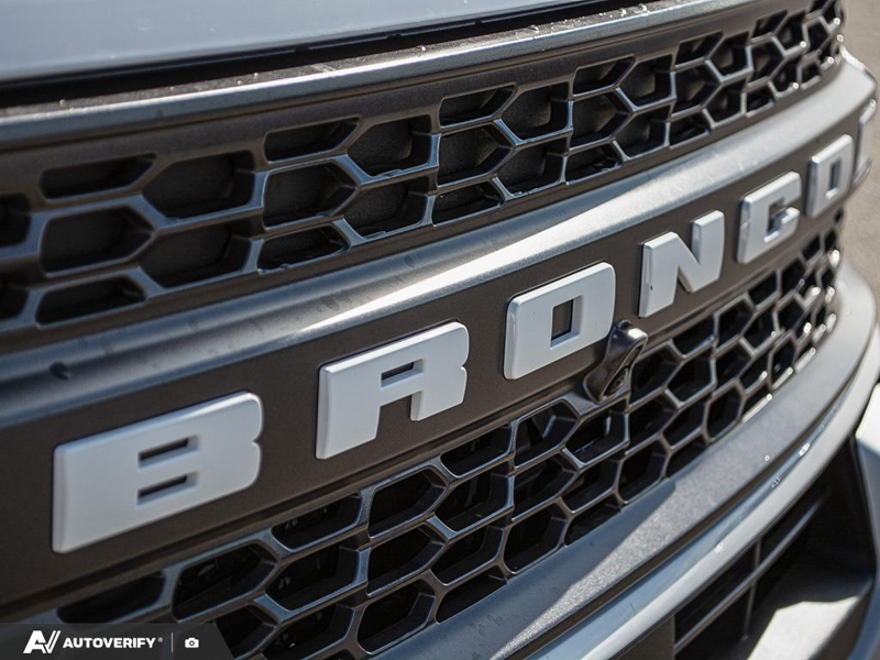 NEW 2026 Ford Bronco Sport Badlands - Oxford White Exterior / DARK SPACE GREY LEATHER Interior - $51,303 - Stock #D60807 - VIN 3FMCR9DA8TRF31909 - Photo 9