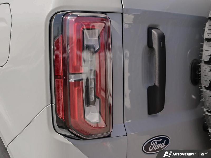 NEW 2026 Ford Bronco Outer Banks - Avalanche Exterior / BLACK ONYX LEATHER TRIM/VINYL Interior - $72,839 - Stock #E60286 - VIN 1FMEE8BP3TLA46727 - Photo 13