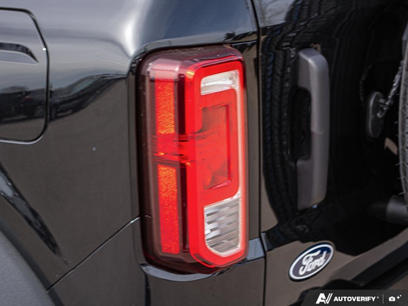 NEW 2026 Ford Bronco Base - Shadow Black Exterior / BLACK CLOTH GREY Interior - $55,919 - Stock #E60542 - VIN 1FMDE6AH9TLA76647 - Photo 12