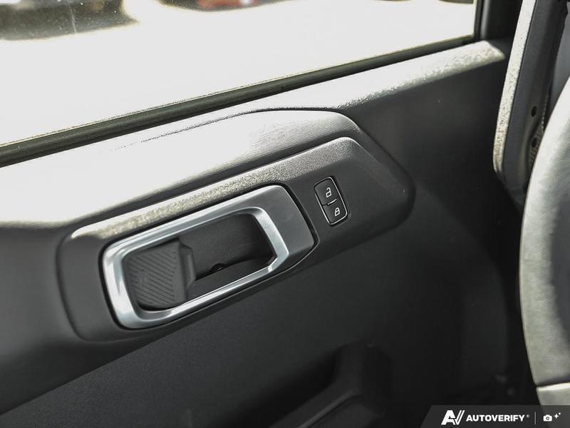 NEW 2026 Ford Bronco Outer Banks - Avalanche Exterior / BLACK ONYX LEATHER TRIM/VINYL Interior - $72,839 - Stock #E60286 - VIN 1FMEE8BP3TLA46727 - Photo 17