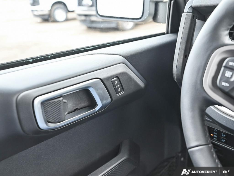 NEW 2026 Ford Bronco Outer Banks - Desert Sand Exterior / BLACK ONYX LEATHER TRIM/VINYL Interior - $64,431 - Stock #E60687 - VIN 1FMEE8BP2TLA98432 - Photo 17