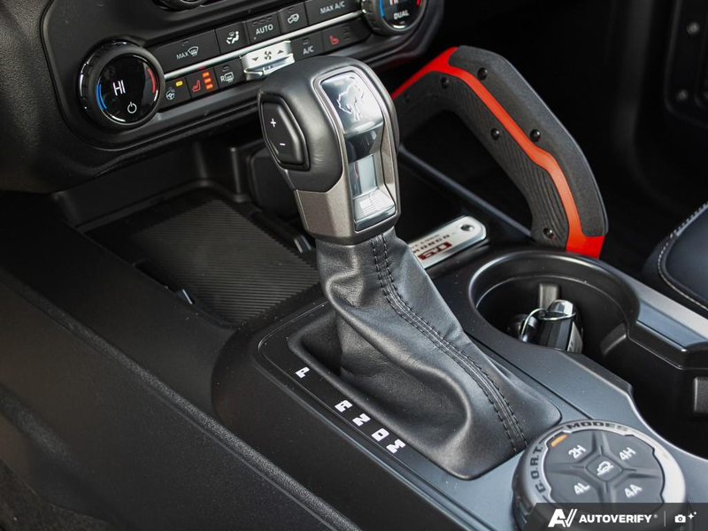 NEW 2026 Ford Bronco Outer Banks 60th Anniversary Edition - Ruby Red Tri-coat Metallic Exterior / BLACK ONYX-LEATHER/VINYL Interior - $88,574 - Stock #E60355 - VIN 1FMEE8BP6TLA60752 - Photo 20