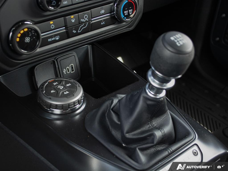 NEW 2026 Ford Bronco Base Sasquatch Manual - Avalanche Exterior / BLACK CLOTH GREY Interior - $61,356 - Stock #E60239 - VIN 1FMDE6AH1TLA43559 - Photo 20