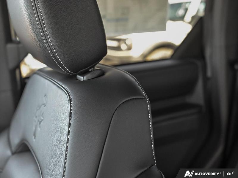 NEW 2026 Ford Bronco Outer Banks - Avalanche Exterior / BLACK ONYX LEATHER TRIM/VINYL Interior - $72,839 - Stock #E60286 - VIN 1FMEE8BP3TLA46727 - Photo 23