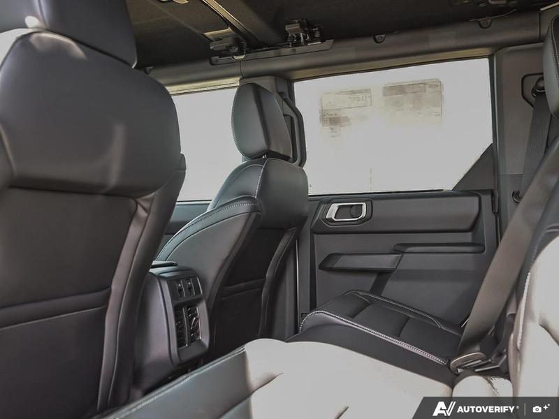 NEW 2026 Ford Bronco Outer Banks - Avalanche Exterior / BLACK ONYX LEATHER TRIM/VINYL Interior - $72,839 - Stock #E60286 - VIN 1FMEE8BP3TLA46727 - Photo 24