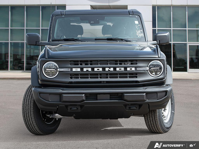 NEW 2026 Ford Bronco Base - Shadow Black Exterior / BLACK CLOTH GREY Interior - $53,819 - Stock #E60542 - VIN 1FMDE6AH9TLA76647 - Photo 2
