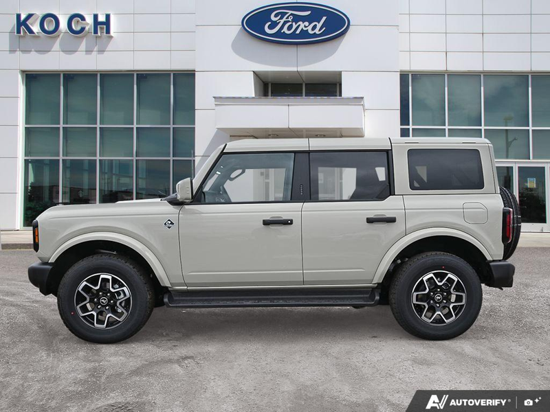 NEW 2026 Ford Bronco Outer Banks - Desert Sand Exterior / BLACK ONYX LEATHER TRIM/VINYL Interior - $64,431 - Stock #E60687 - VIN 1FMEE8BP2TLA98432 - Photo 3