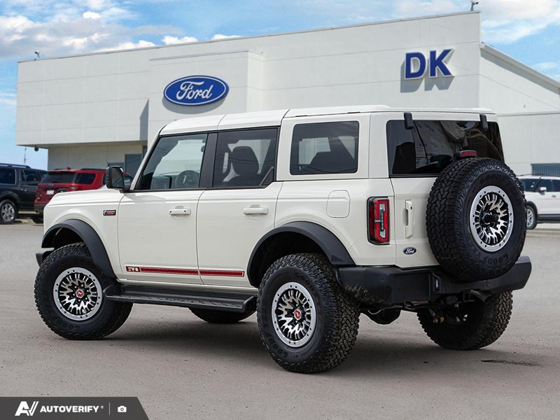 NEW 2026 Ford Bronco Outer Banks - Wimbledon White Exterior / BLACK ONYX-LEATHER/VINYL Interior - $82,713 - Stock #D60363 - VIN 1FMEE8BH4TLA54263 - Photo 4